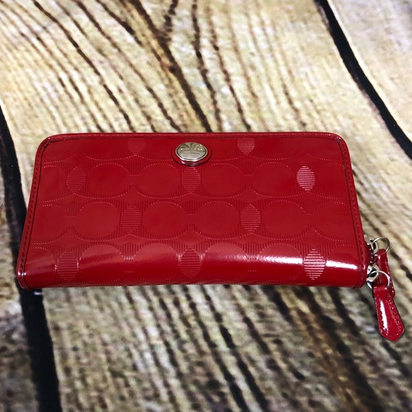 Coach Handbags - COACH • Patent Leather Wallet with Zipper Closures